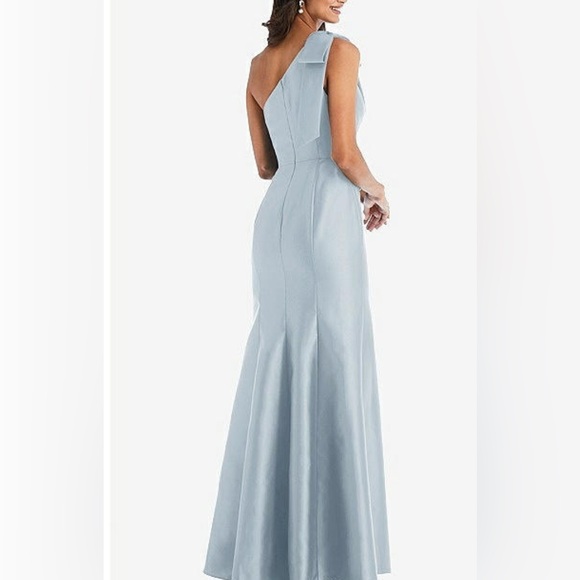 ALFRED SUNG Elegant Blue One-Shoulder Dress - Picture 2 of 5